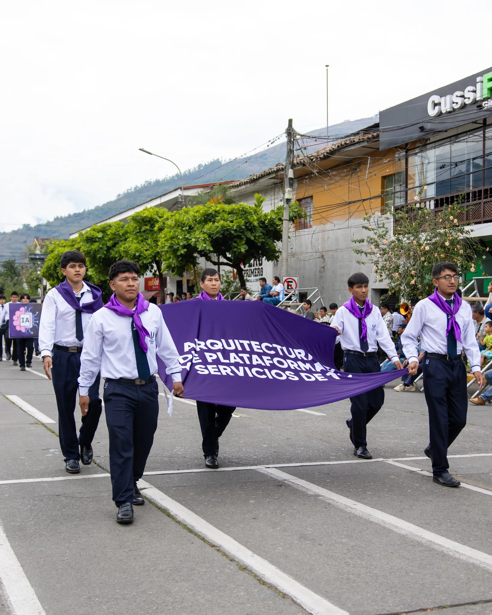 Carrera de Arquitectura de Plataformas y Servicios de TI